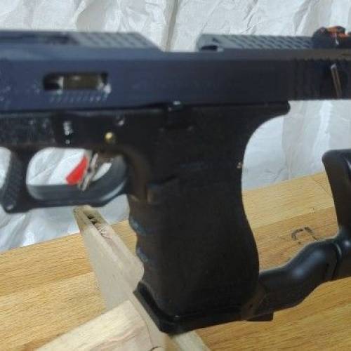 買一送一大優惠
WE G002 WET-7 18 WET
送Glock托