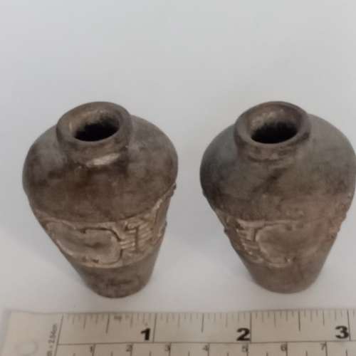 清理古舊存貨平售。一手四件古玉花瓶/印章/貴人手把件，共售500元，單一件250元。n...