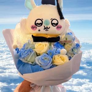 睇下文‼️［同行賣六百幾蚊］獨家訂製｜日本正版飛鼠畢業花束 chiikawa飛鼠花束 飛...