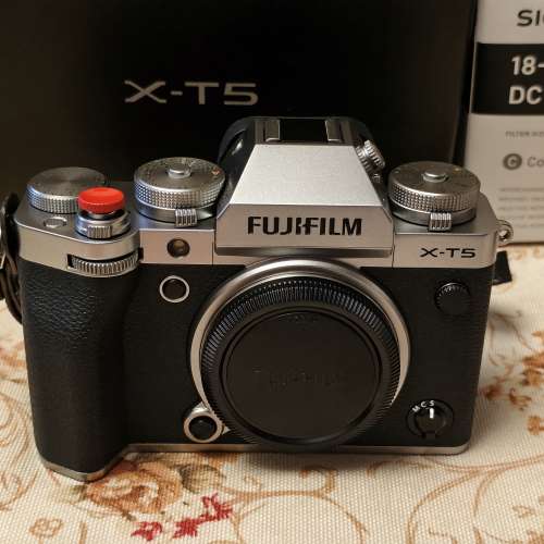 Fujifilm X-T5