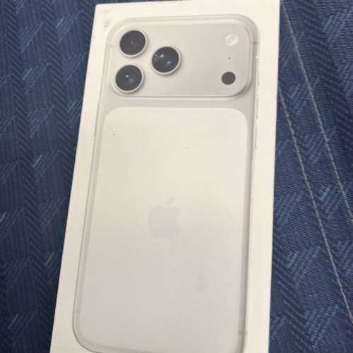 iPhone 17 Pro Max 256gb 銀色全新行貨有單