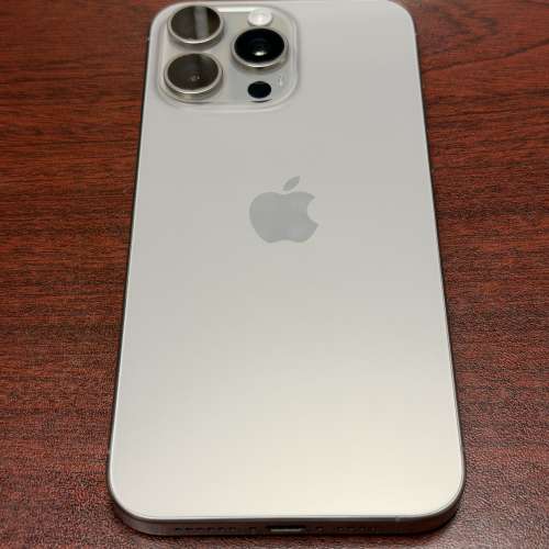 I phone 15 pro max 256b