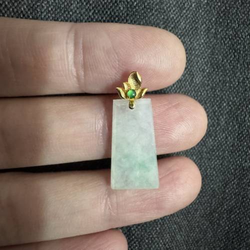 18k金扣無事牌翡翠玉