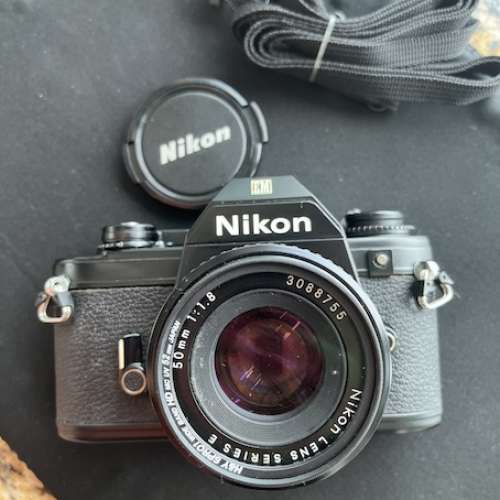 Nikon EM 50mm 1.8