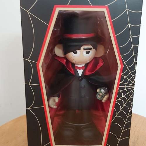 Heineken喜力啤酒萬聖節吸血僵屍公仔，打火機收藏品not GUNDAM MACROSS LEGO STAR ...