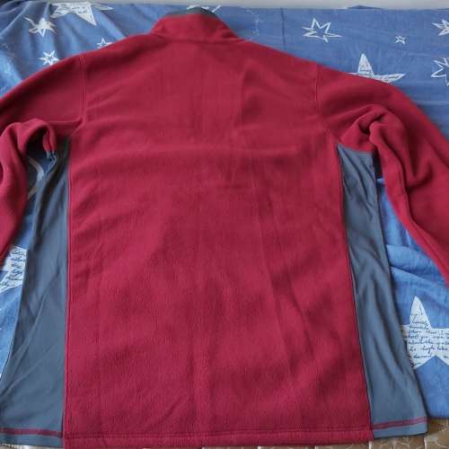 全新 Columbia 運動衣 not adidas,nike,puma,new balance,star,Fila,Converse,Levi...