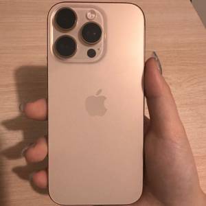 iPhone 16pro 256gb,港行雙卡，有單過保，完美冇花，電池健康度92，冇修冇拆，有套...