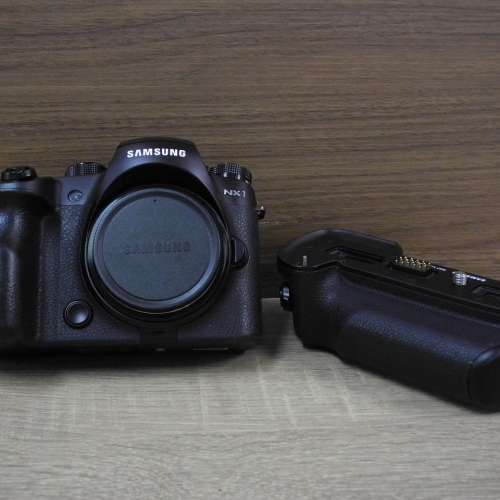 Samsung NX1 連 原直倒