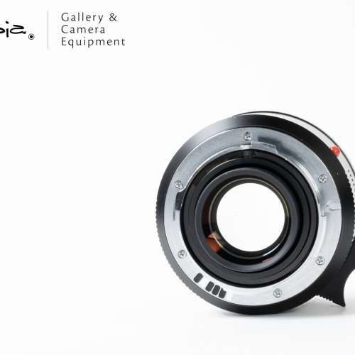 || Leica Summilux-M 35mm F1.4 ASPH - Black / 11726 / FLE / Built-in-hood ||