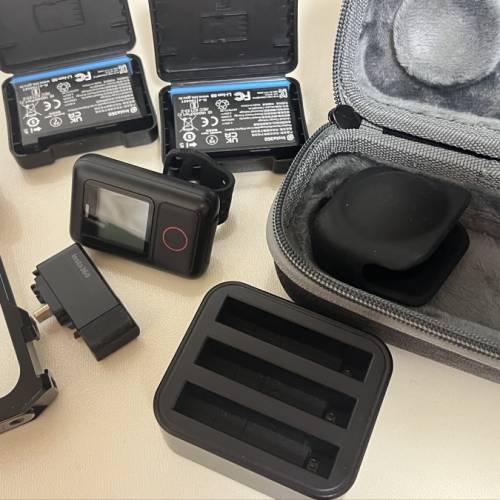 Insta360 X3 配件，GPS Remote，閃傳伴侶，兔籠，快充器，電池