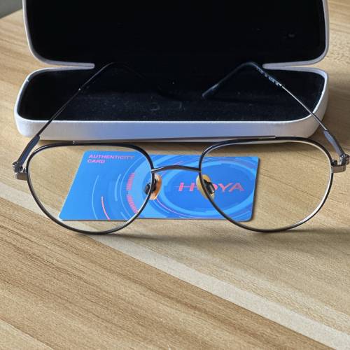 Calvin Klein 呔金屬眼鏡