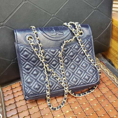 靚名牌手袋5個，9成新，可以交換。