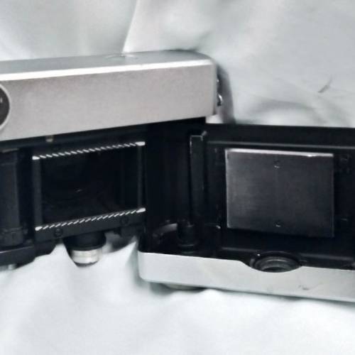 東德蔡司 Carl Zeiss Jena  Werra Il  叠影對焦 可換鏡式菲林機  新淨