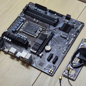 大埔】底板 Gigabyte B660M DS3H AX DDR4  (有wi-fi / socket 1700 LGA1700 / DDR4...