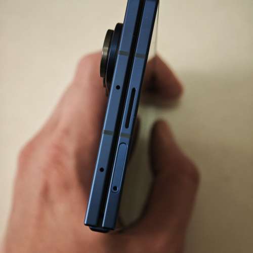 98%新 Samsung Galaxy Z Fold 7 12+512GB Navy藍色美版水貨 1Sim+1e-Sim Z Fold7 ...