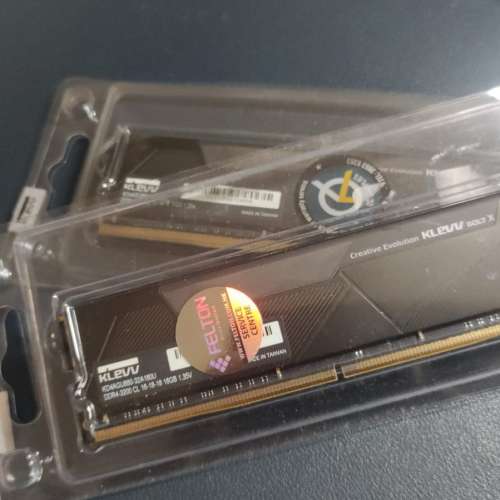 KLEVV Bolt X DDR4 3200 32GB Kit (2x16GB) (KD4AGU880-32A160U)