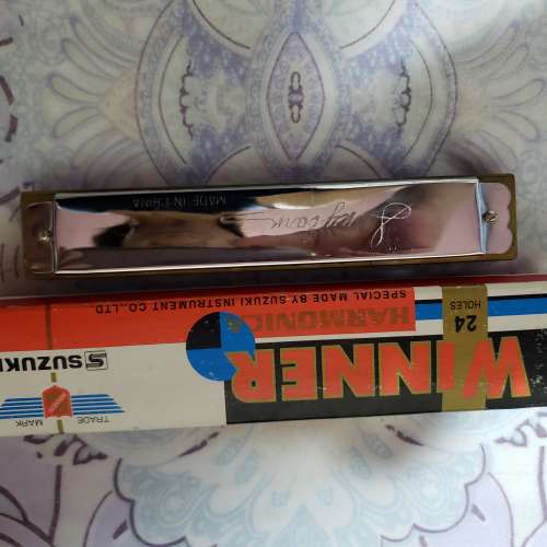 口琴二個  9成新