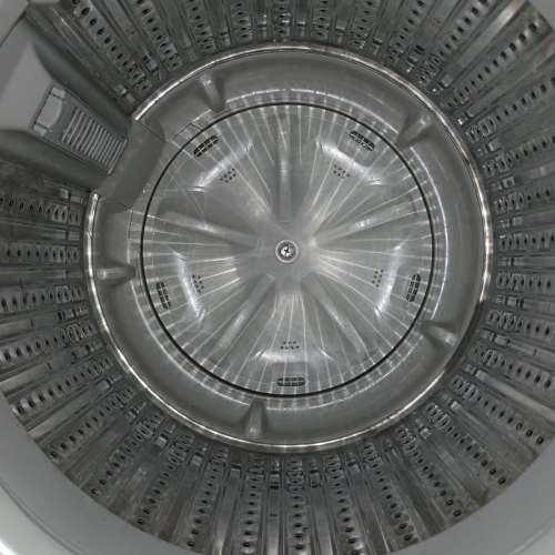 8成新Whirlpool惠而浦珍珠白洗衣機