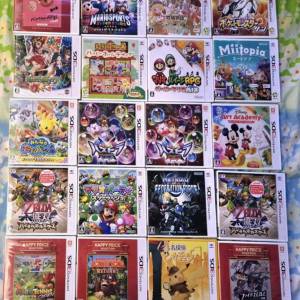 全新未開封3ds 180元一隻，每隻遊戲數量有多隻，歡迎大量購買。