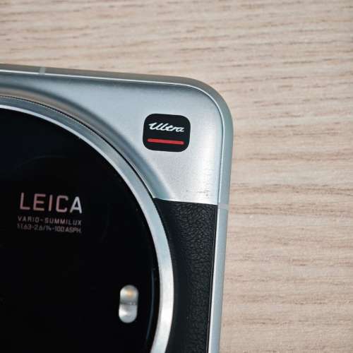 90%新 小米 15 Ultra 16+1TB 水貨國行 銀黑色 Leica 四鏡頭 15Ultra 連Fotogear金屬...