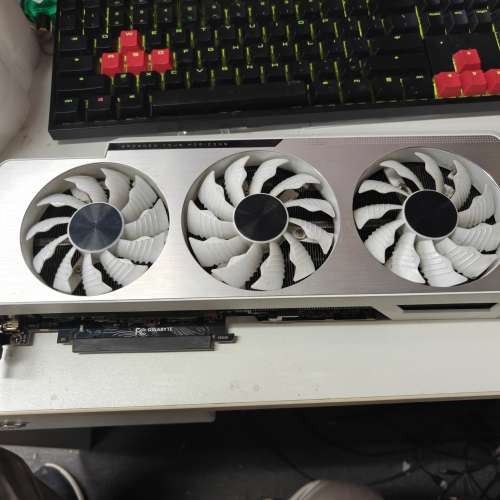 Gigabyte RTX 3090 VISION OC 24G 顯示卡