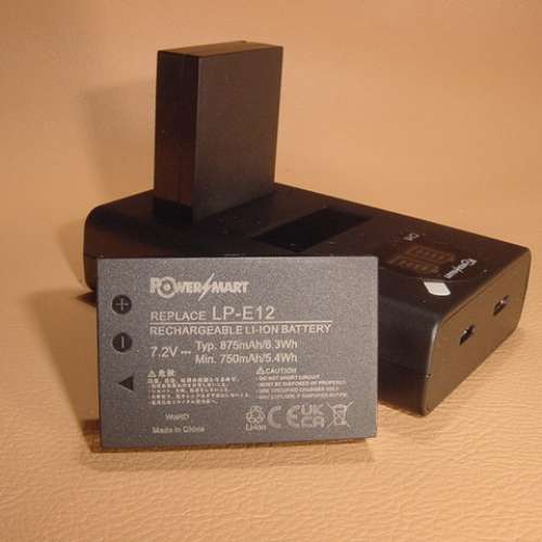 ( 2x LP-E12電池 連 1x LPE12 USB雙位充電器 )優惠套裝合Canon Canon EOS M,EOS M2...