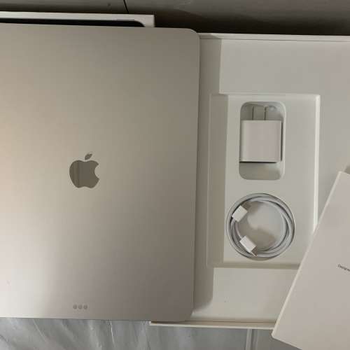 US Apple iPad Air 7th Gen (2025 M3) 13-inch WiFi 128GB Starligh, 未激活