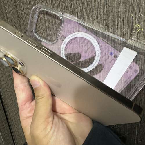 99.9新長保養iPhone 16pro max 256gb,港行雙卡，有單過保，完美冇花，電池健康度100...