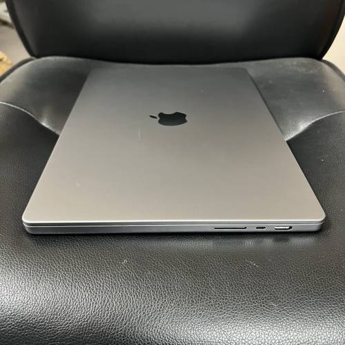 Macbook Pro 16" M1 Pro 2021年512GB SSD  16GB RAM 電池健康值99%