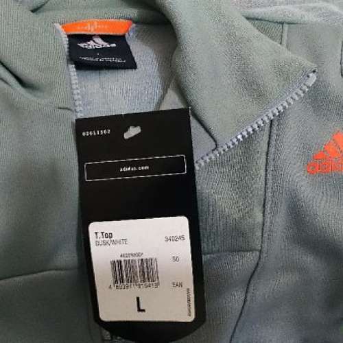 Adidas 外套 全新2件