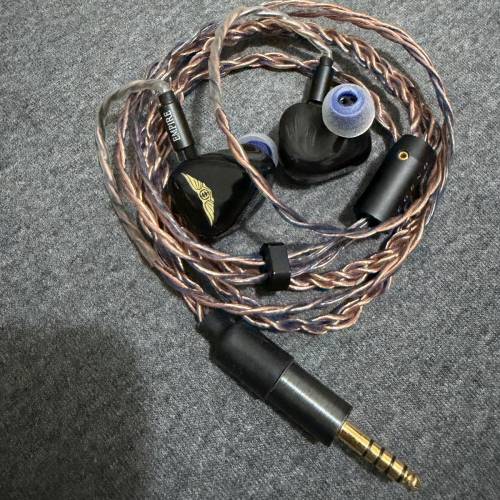 Empire Ears Legend EVO