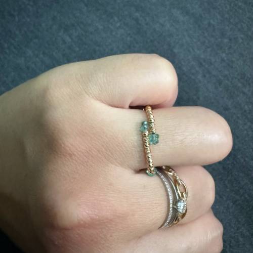 18k金批花珠祖母綠戒指