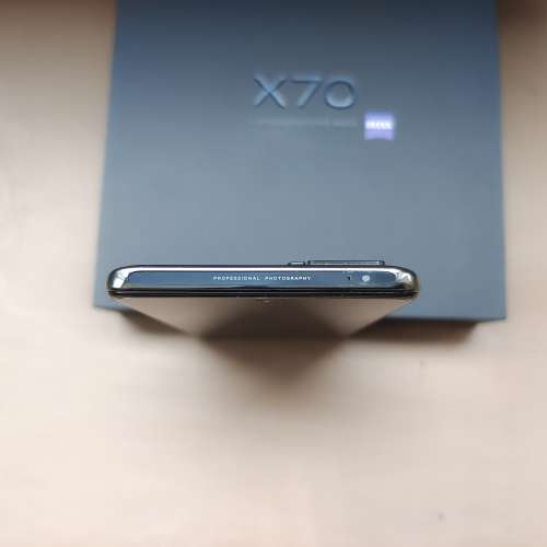 Vivo X70 香港行貨 全套有盒 蔡司聯合影像系統 | 蔡司 T* 鍍膜 |  新一代超...