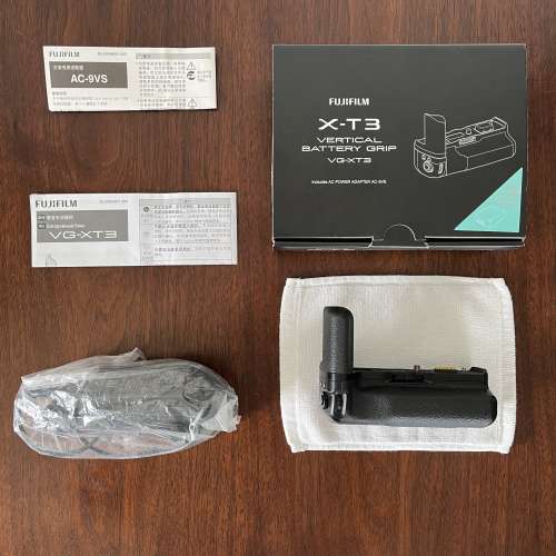 全場最平 超級新淨 FULL SET Fujifilm Vertical Battery Grip 原廠垂直電池手柄 VG...