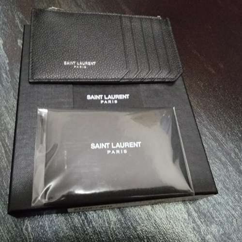 YSL FRAGMENTS ZIPPED CARD CASE IN SHINY LEATHER