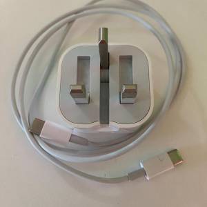 原裝 Apple 20W USB C Power Adapter & USB C to USB C Cable