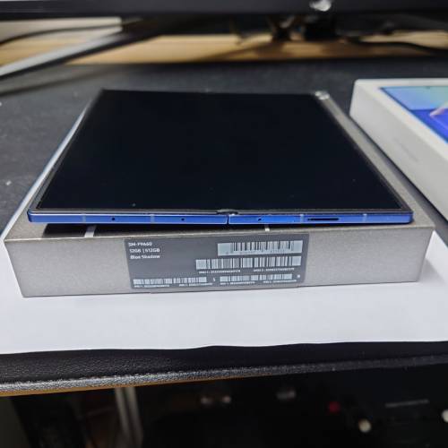 Samsung Fold z 7 512 香港行貨
