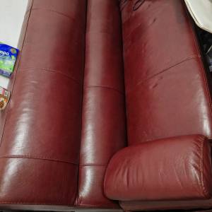 紅色和牛真皮沙發