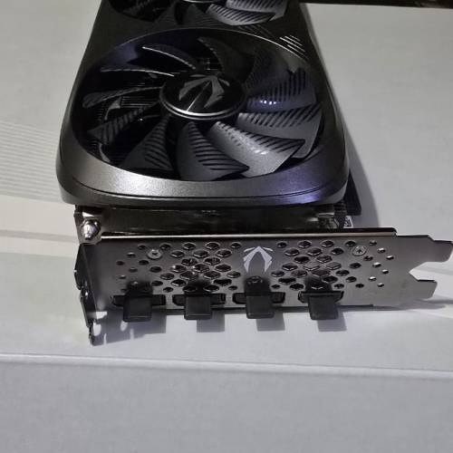 ZOTAC RTX 4080 SUPER TRINTY BLACK