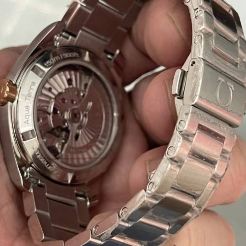 市場少有 已停產 OMEGA 23120392106003 玫瑰金鋼 詳細規格請看附圖 有原裝盒 出世...