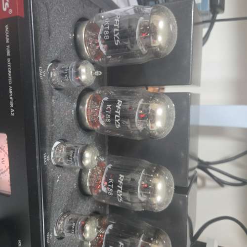 RFTLYS A2 真空管綜合擴大機， KT88 真空管。A2真空管。  9