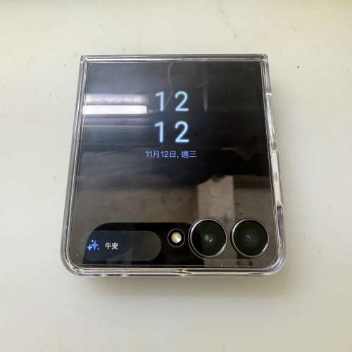 美版Samsung z flip7 藍色512 sim+e sim版