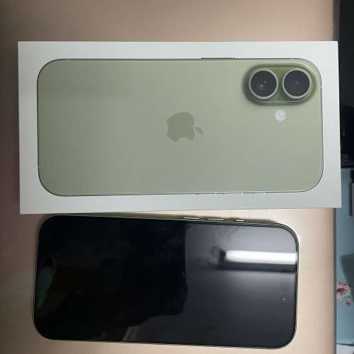 全新 iPhone17 256GB 綠色 19/11取 未激活