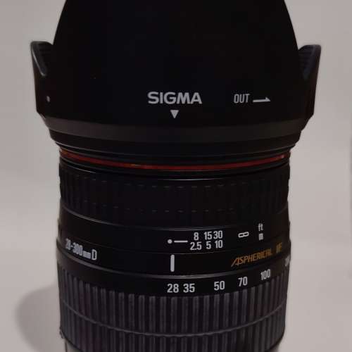 Sigma Compact Hyperzoom AF28-300mm 1:3.5-6.3 D Lens for Nikon 95% New