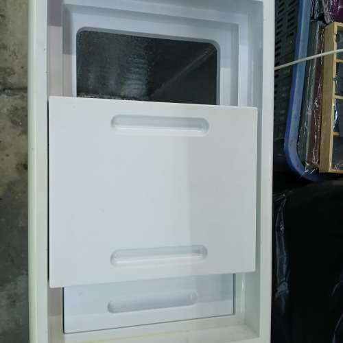 纖細薄身小型冰櫃