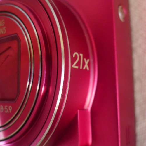 Samsung GC-110  大mon觸控相機（酒紅色)