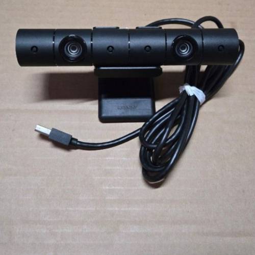 PS4 ps3可以用VR move雙節棍 體感
器200元一對•ps4眼仔 鏡頭
camera170元一個。ps3...