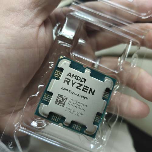 AMD Ryzen 5 7600X 6核心12線程 AM5