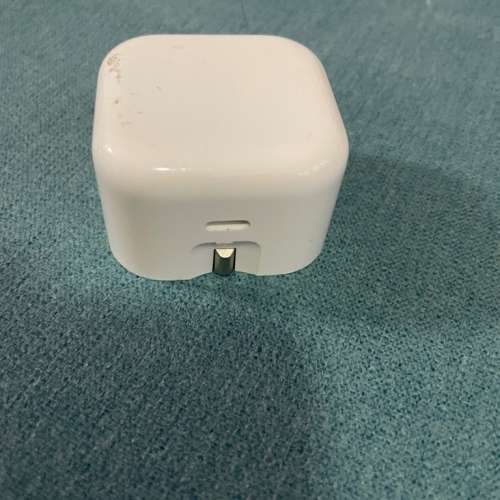 原裝 Apple 20W USB C Power Adapte 原裝火牛