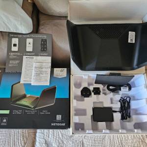 Netgear Nighthawk RAXE300 WiFi 6E 路由器